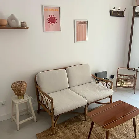 - Casa Lova *