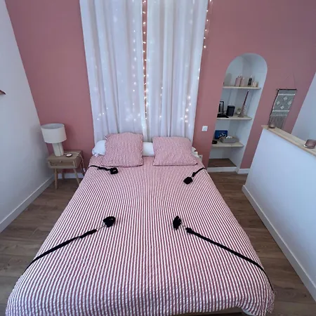 - Casa Lova Love hotel *